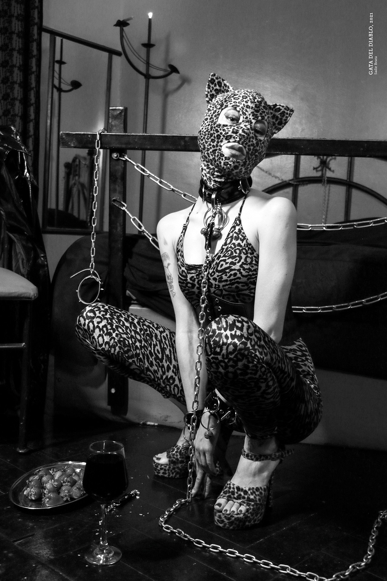 Por Errada, “Gata del diablo”, 2022.